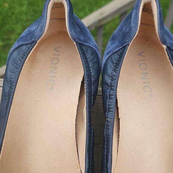 Vionic Jacey Navy Blue Leather Slip-On Shoes Size 7.5 - Picture 6 of 9